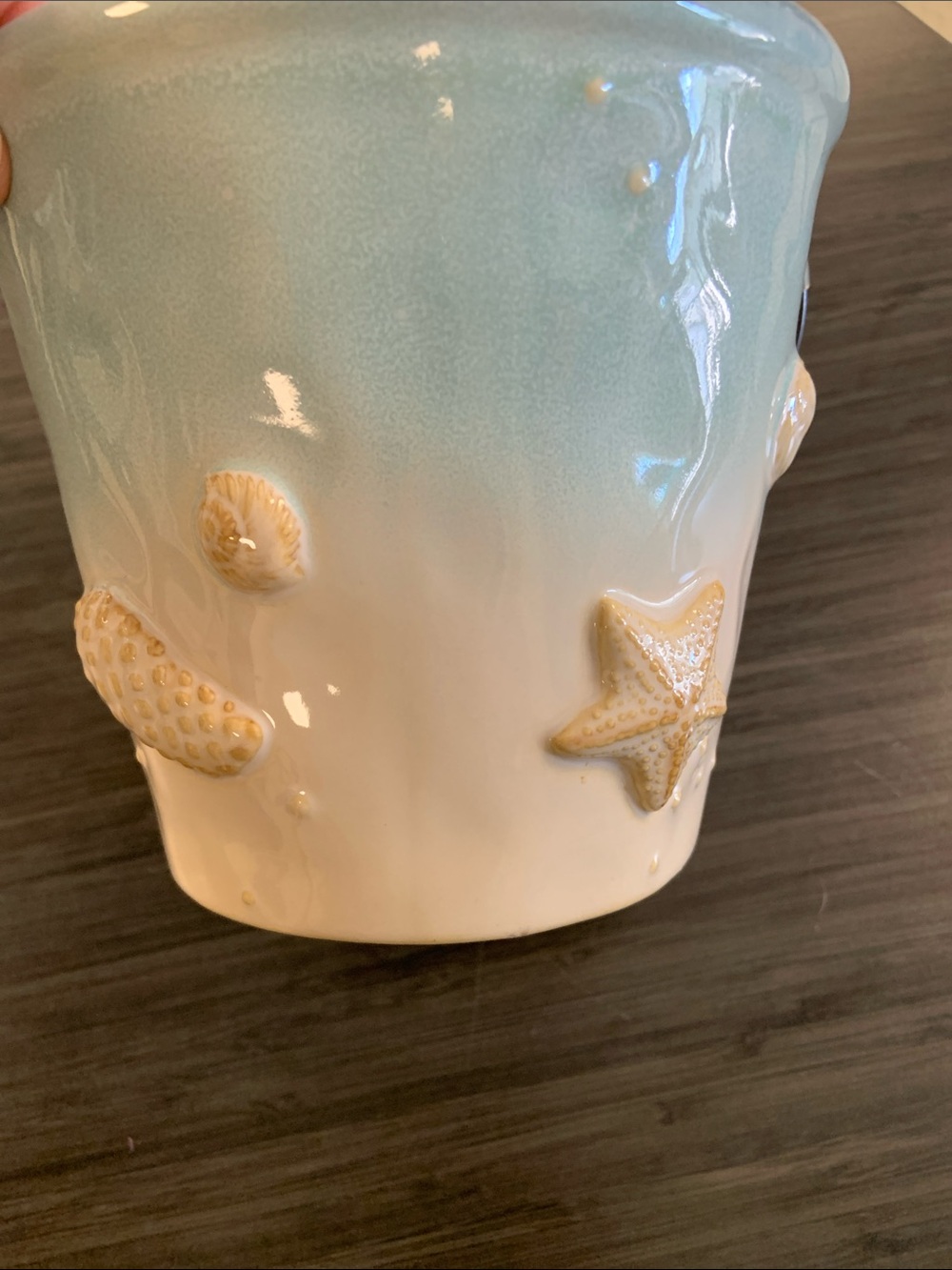 Ceramic Bucket with Seashell Design - Picture 7 of 7